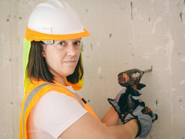 Revamp your uk abode: craft a chic and functional home gym in limited space